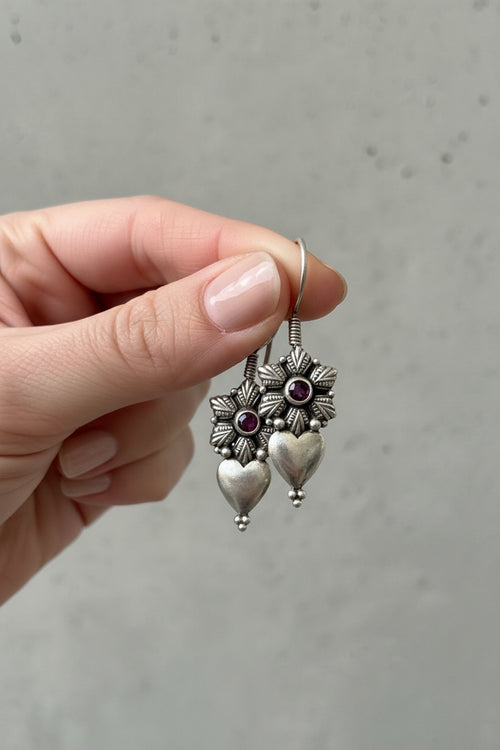 Antique Bloom Heart Drops