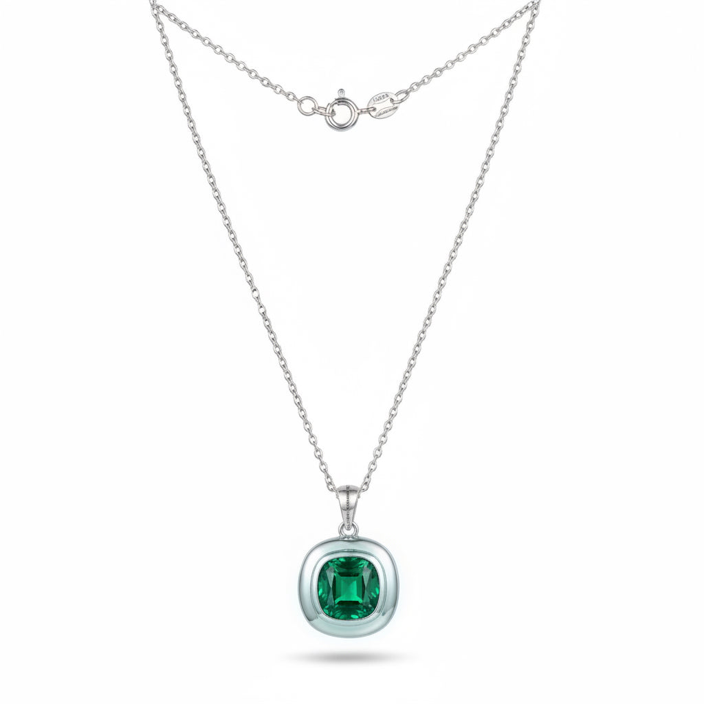 Emerald Dome Pendant Chain