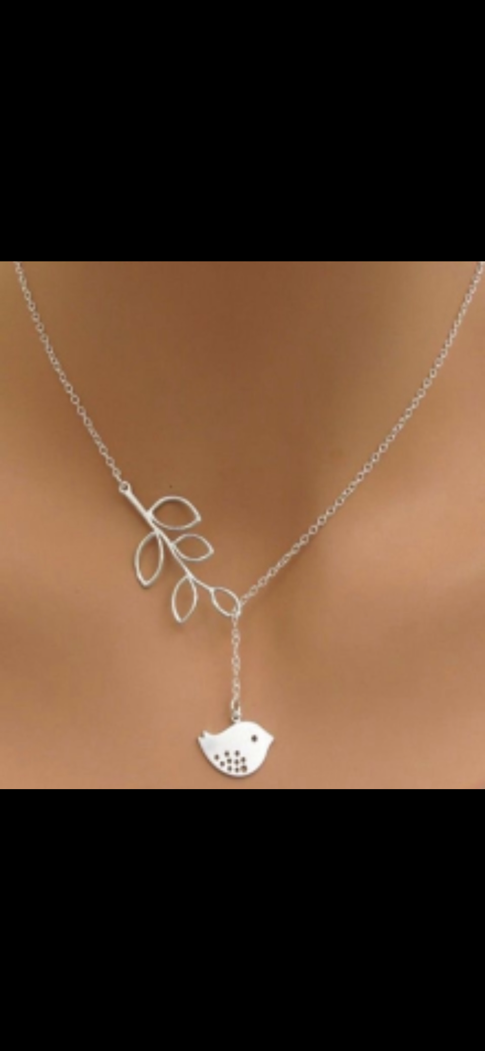 Silver LeafFly Necklace