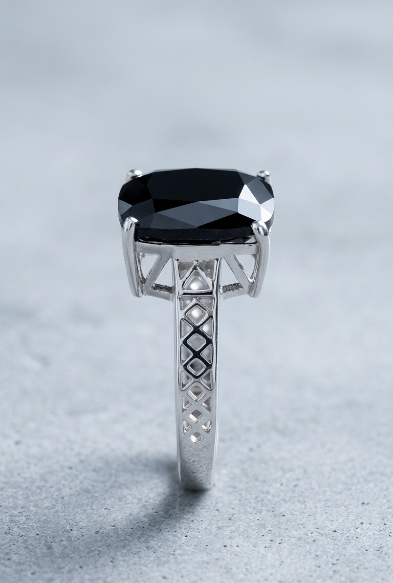 Noir Art Deco Sterling Silver Ring
