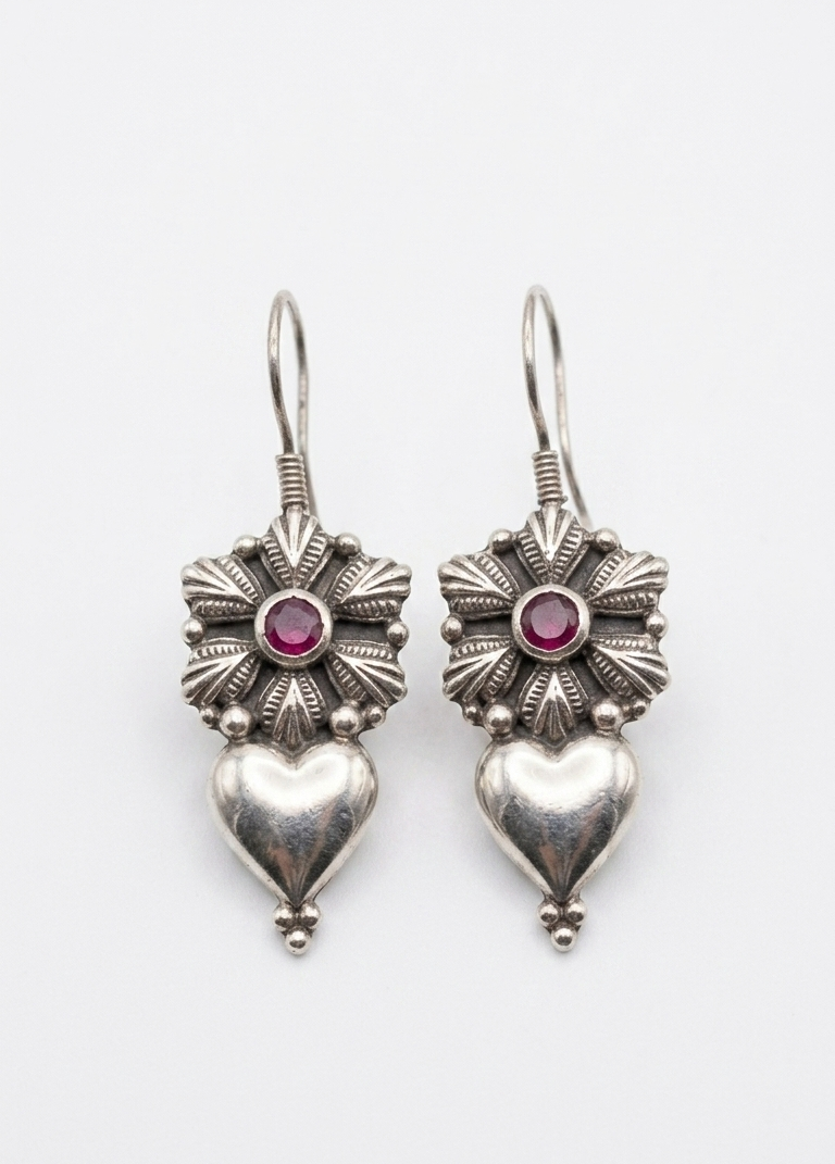 Antique Bloom Heart Drops
