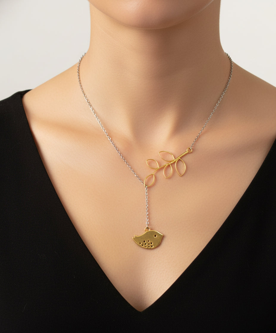 Vermeil LeafFly Necklace